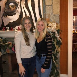 Meet your Posher, Christine